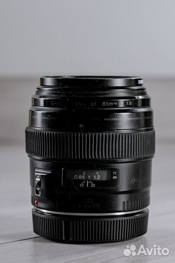 Canon ef 85mm f 1.8 usm