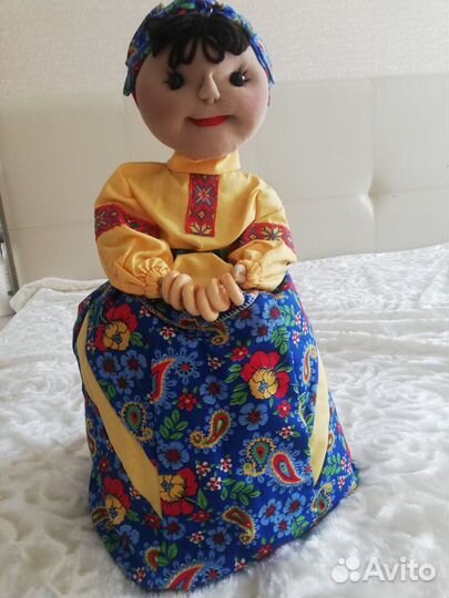 Кукла грелка на чайник