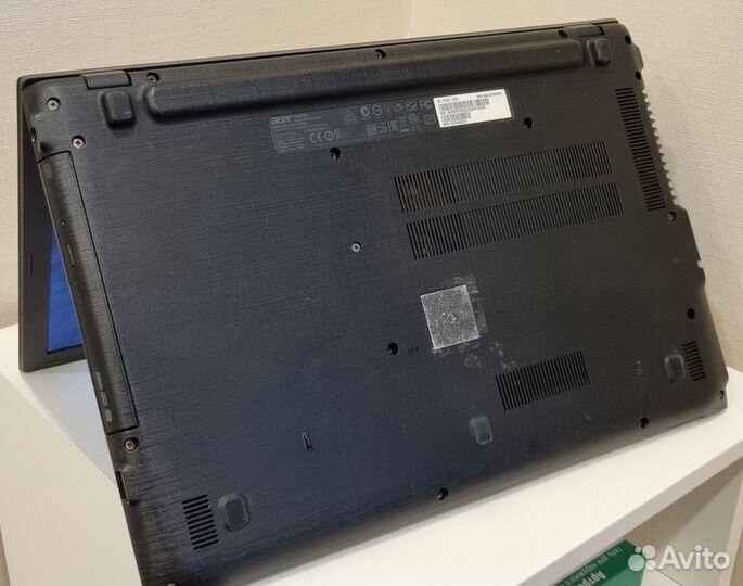 Ноутбук Acer Aspire E5-573G-31V3