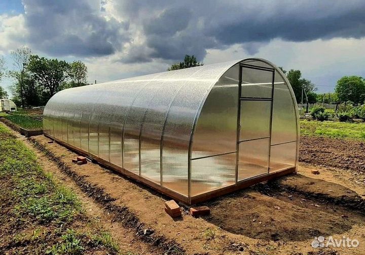 Теплица из поликарбоната