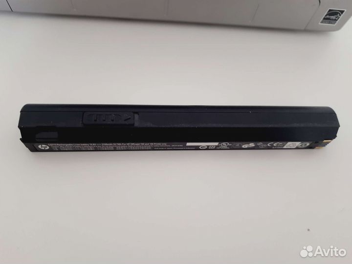 Принтер HP OfficeJet 100 Mobile Printer (CN551A)