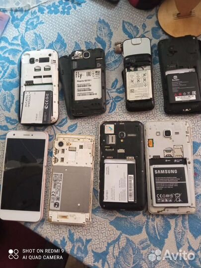 Мобильные телефоны на запчасти или восстановление