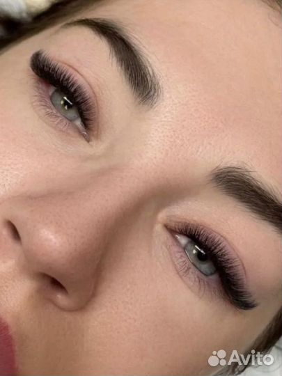 Наращивание ресниц, мега объемы