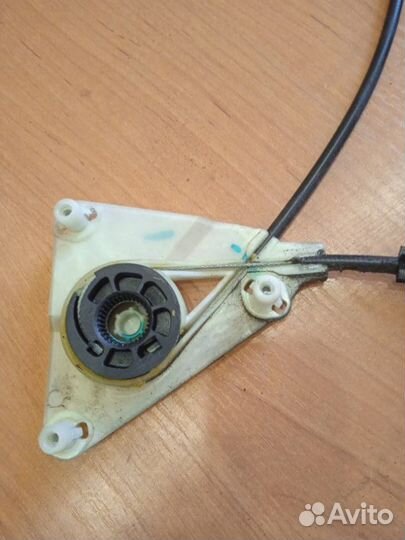 Стеклоподъемный механизм задний левый Volkswagen