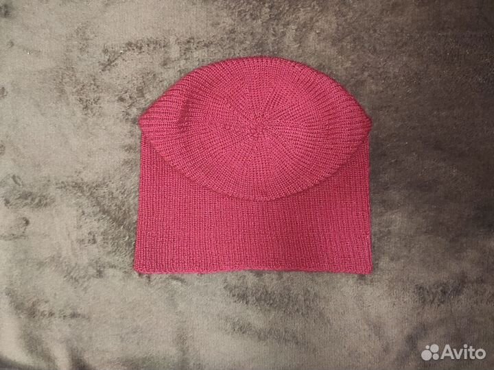 Шапки вязаные женские ручной работы