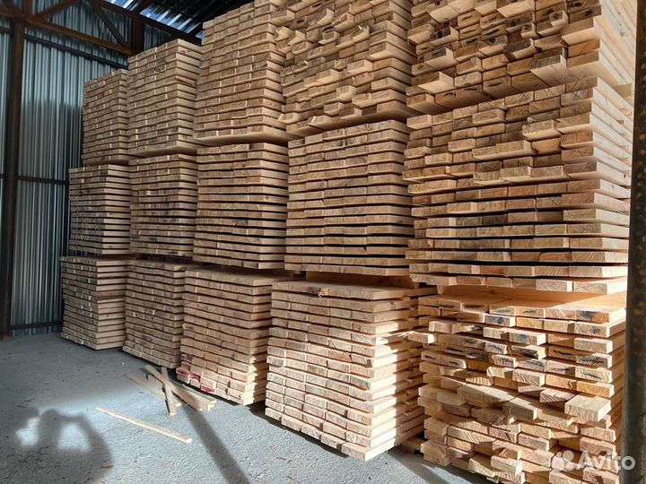 Обрезная доска 40х200х6000 сосна от производителя