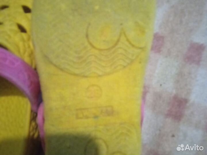 Кроксы для девочки 28