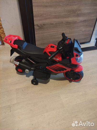 Детский мотоцикл на аккумуляторе б/у 2 года