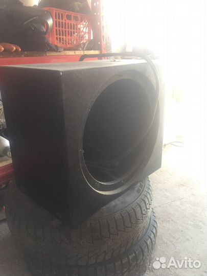 Короб под сабвуфер