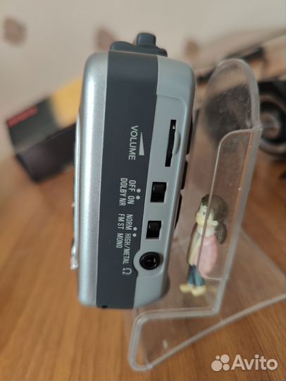 Кассетный плеер Aiwa HS-TX786