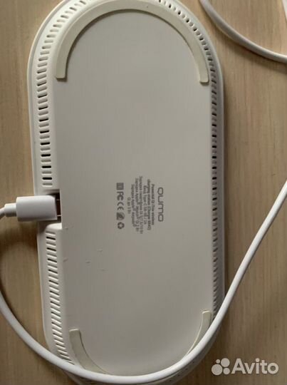 Беспроводная зарядная станция способная заряжать т