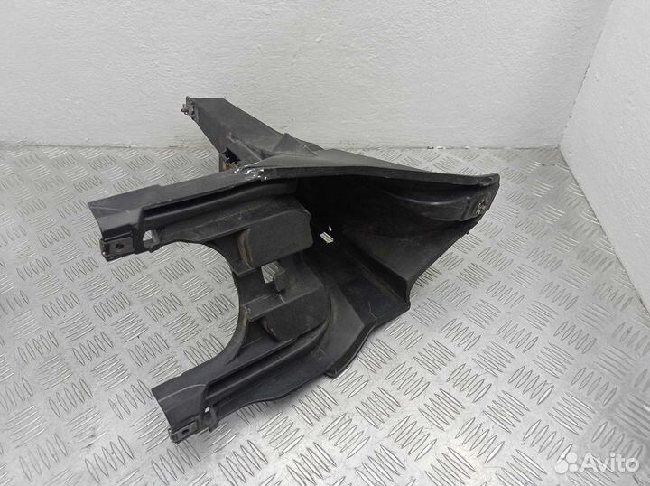 Крепление фары правой BMW X5 E70 7157984