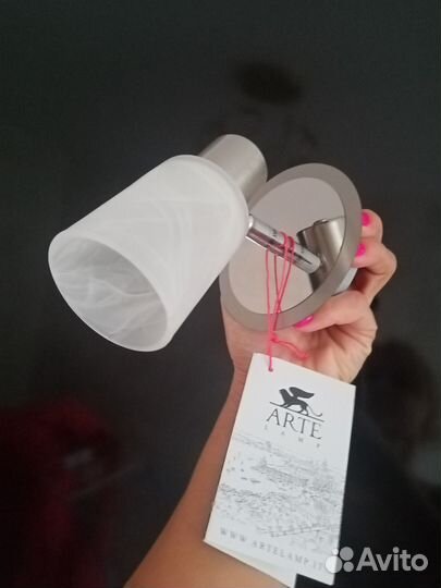 Настенный светильник бра