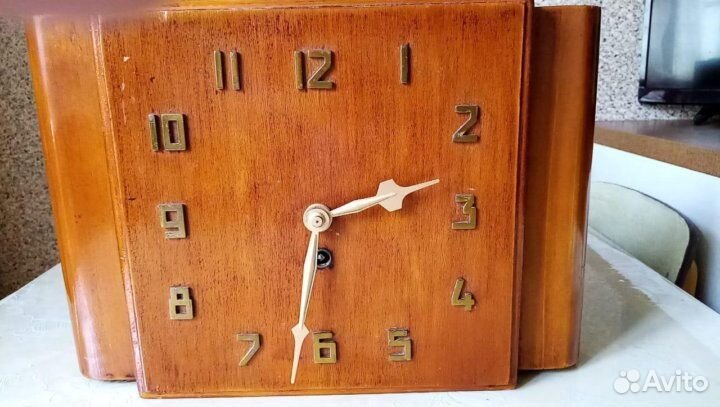 Ремонт и настройка старинных настенных часов