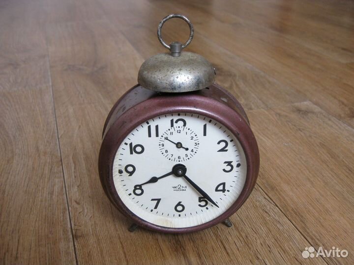 Старые будильники