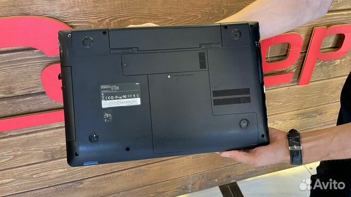 Ноутбук samsung 335v