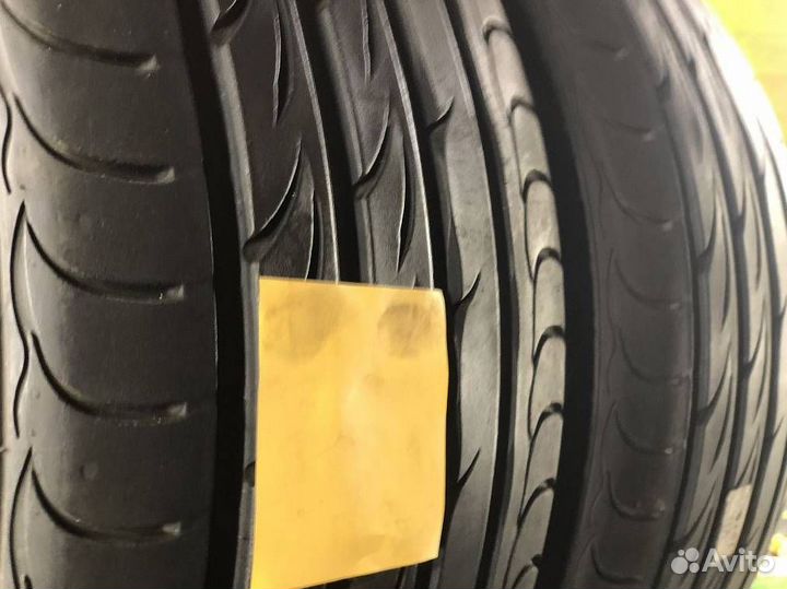 Syron Race 1 235/45 R19