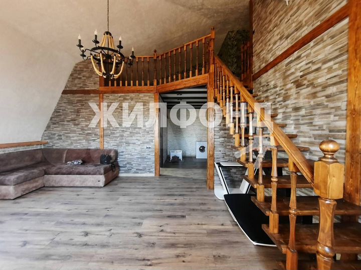 3-к. квартира, 70 м², 4/4 эт.