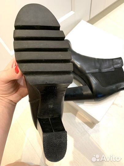 Ботинки Италия 38