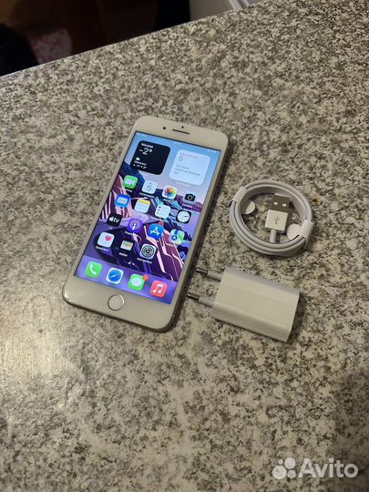 iPhone 7 Plus, 32 ГБ