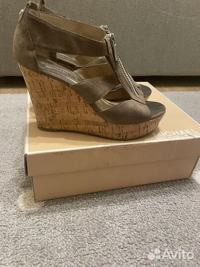 Ботинки женские michael kors 36