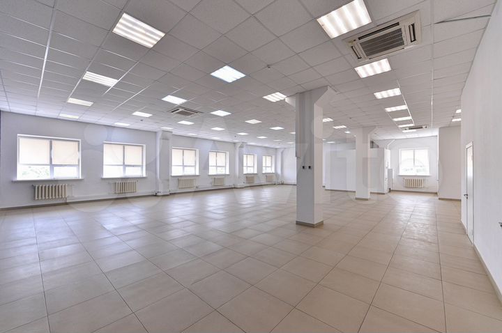 Площадь под кол-центр, спорт зал, офис 317. м²