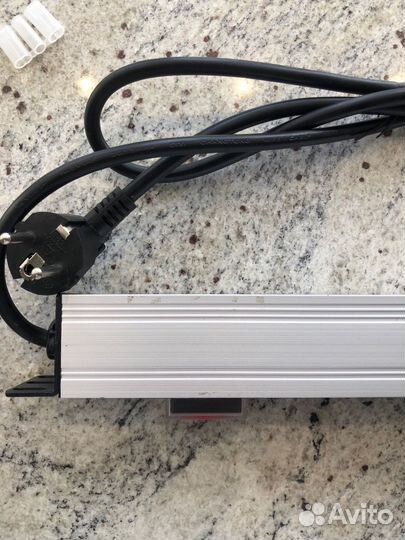 Блок силовых розеток в стойку 19’’, 16А, 8 розеток