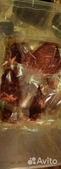 Стейки из мраморной говядины