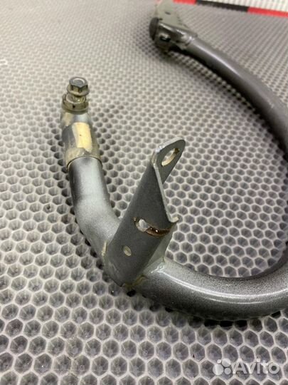 Б/У петля крышки багажника задний левый