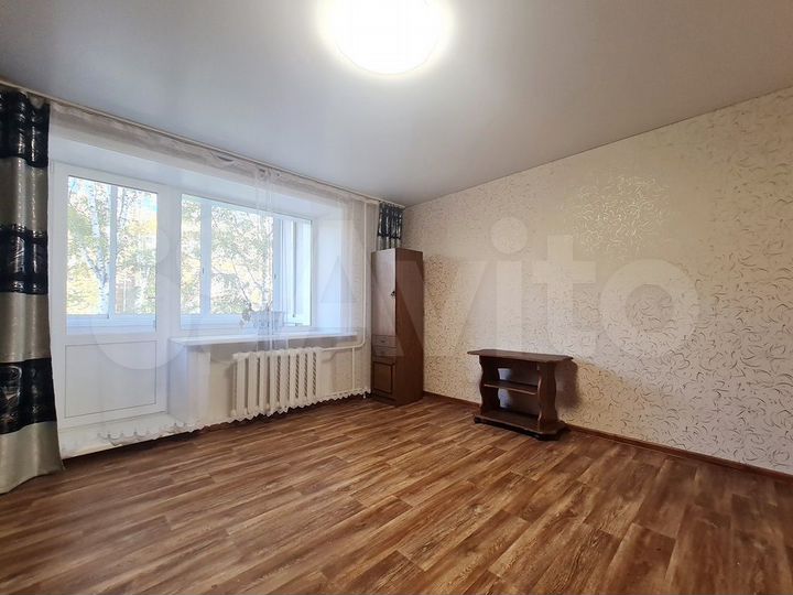 2-к. квартира, 52 м², 2/5 эт.