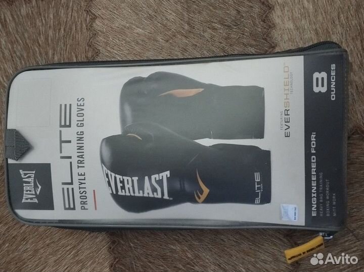 Боксерские перчатки Everlast Elite Pro style 8 oz