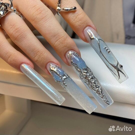 Наращивание ногтей