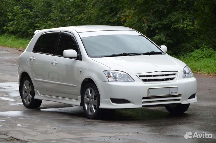 Toyota Runx / Allex накладки на передний бампер