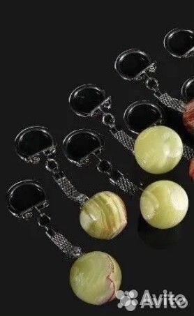 Брелок Яблочко 2,5*2,5*2,5 см оникс натуральный