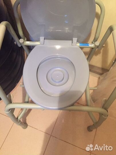 Стул туалет,обсолютно новый