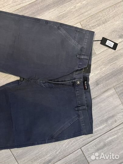 Джинсы мужские новые, размер 56