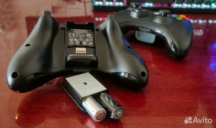 2 Джойстика xbox 360 + адаптер для пк