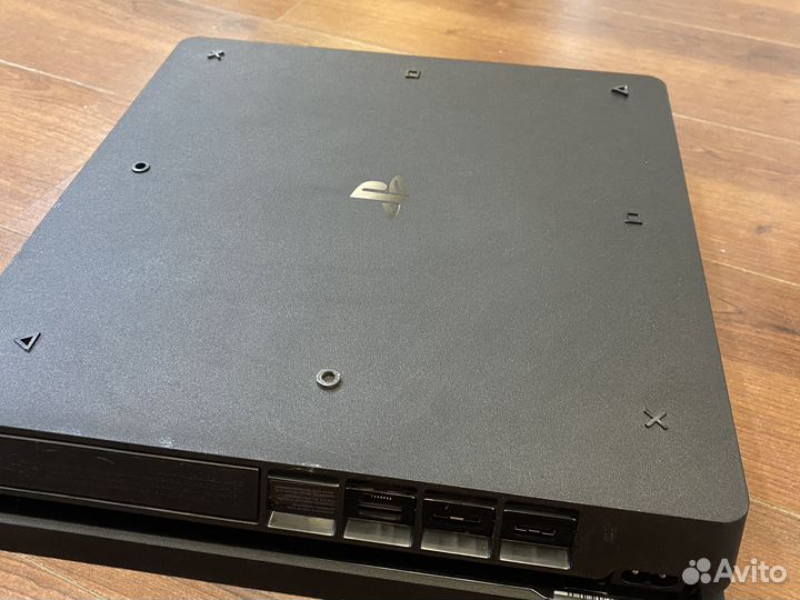 PlayStation 4 Slim 3rev