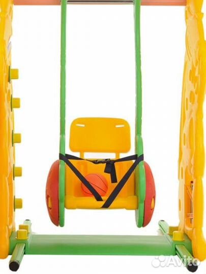 Детская площадка с горкой