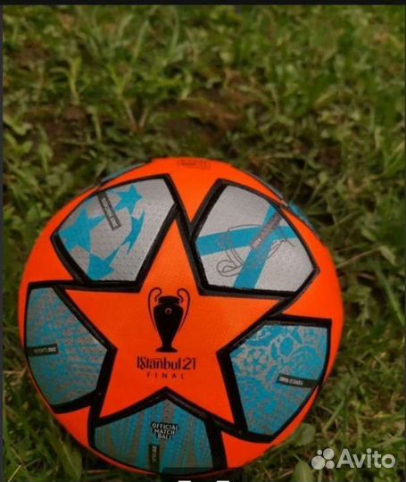 Футбольный мяч adidas лига чемпионов