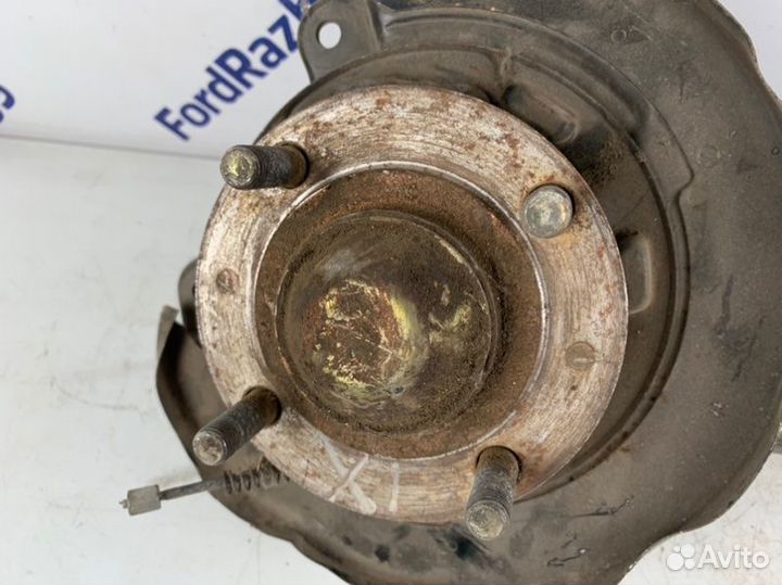 Рычаг продольный задний правый Mitsubishi Lancer 9