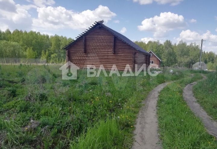 Дом 210 м² на участке 20 сот.