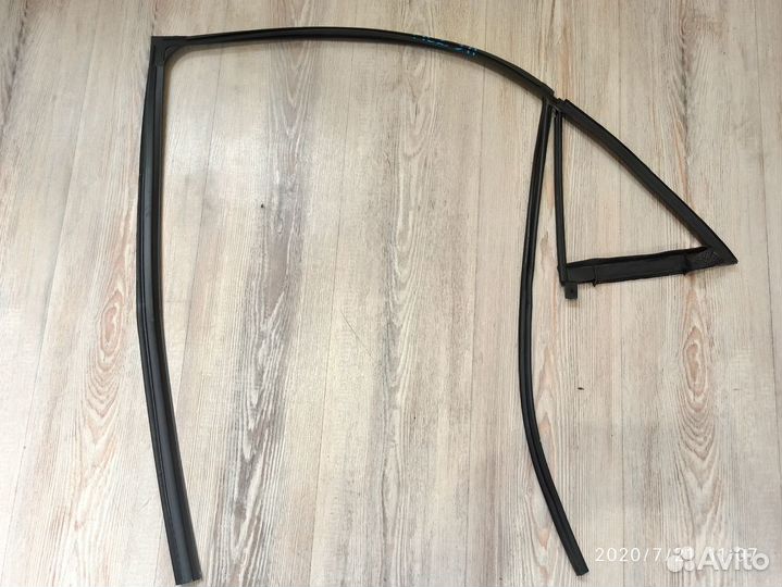 Уплотнитель зад проема стекла двери Kia picanto 2