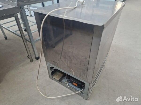 Стол холодильный однодверный