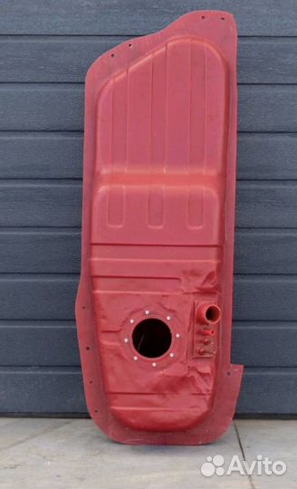 Продам топливный бак