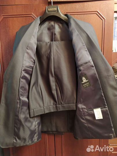 Костюм мужской классический