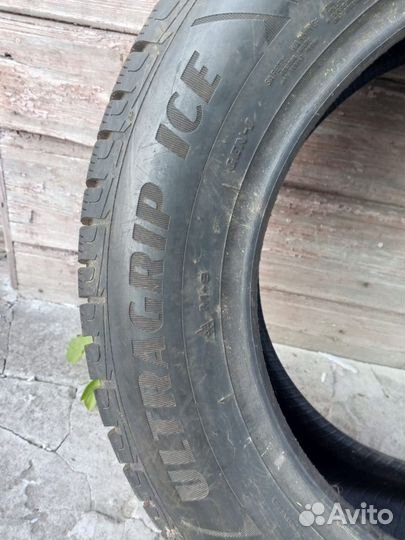 Goodyear UltraGrip Ice 225/65 R17