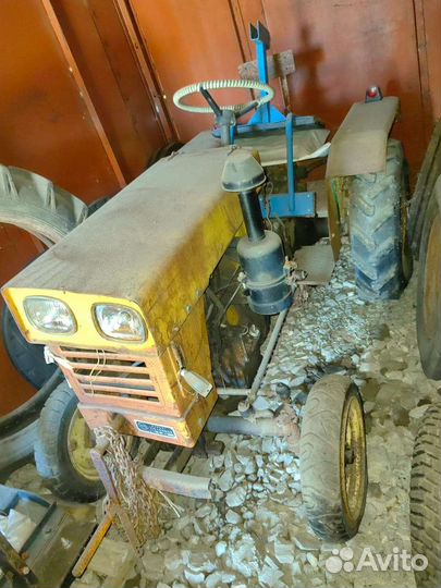 Мини-трактор XINGTAI 120, 1995