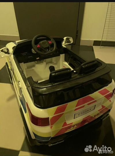 Детский автомобиль на аккумуляторе