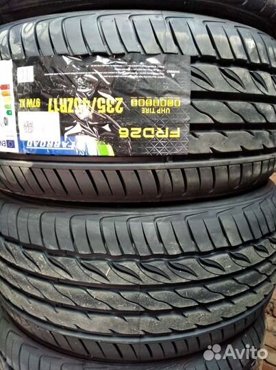 Farroad FRD26 235/45 R17 97W
